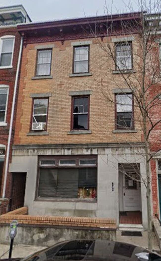 Building Photo - 208 N Ninth St Unit 2 Rental