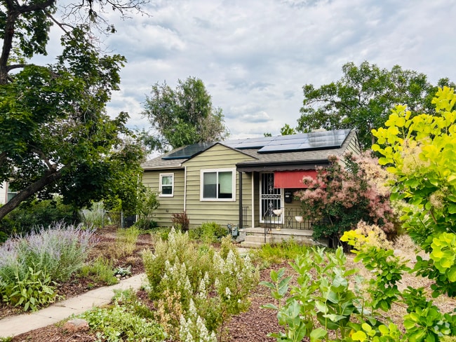 Building Photo - 76 S Canosa Way Rental
