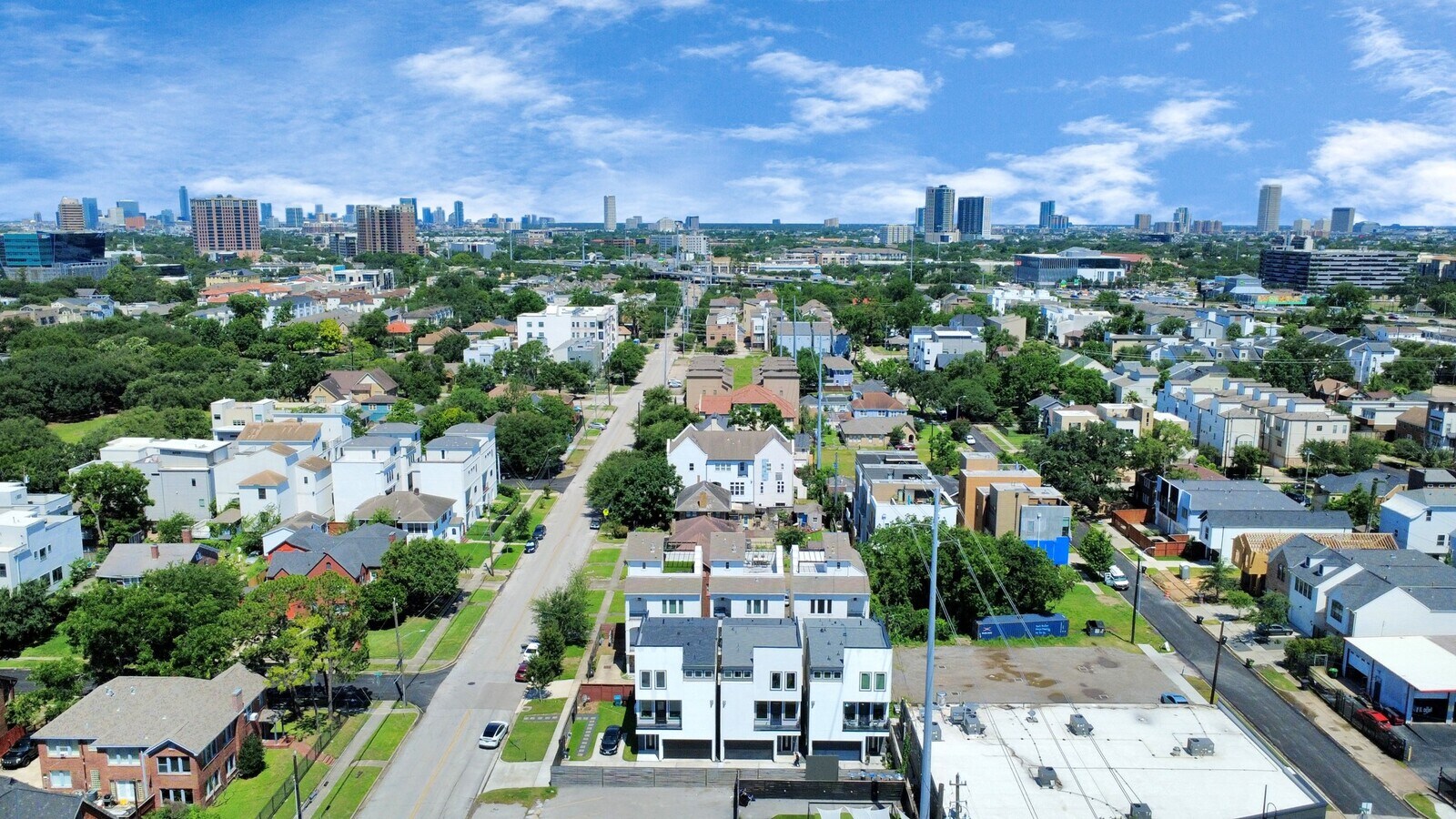 Photo - 1805 Blodgett St