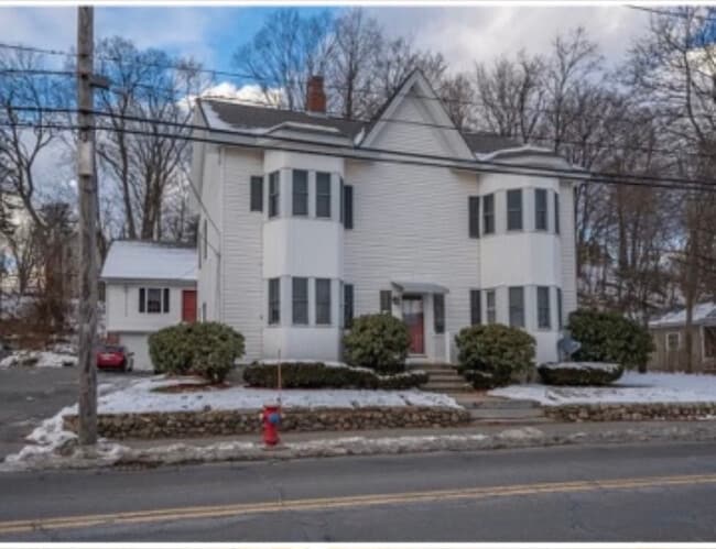 Photo - 51 W Main St Unidad 2nd Floor B