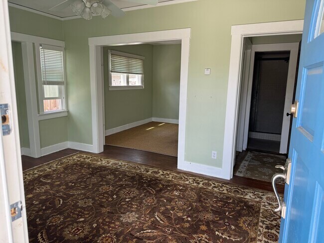 Photo - 283 S Evergreen Dr