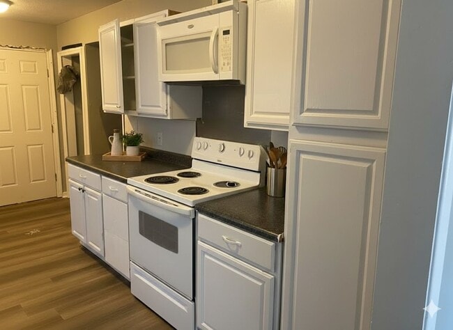 Photo - 329 Richmond Dr