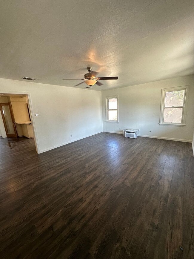 Photo - Spacious 3 Bed Home! Convenient Location! HUD Okay!