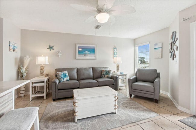 572 E Beach Blvd Unit SI ID1266403P