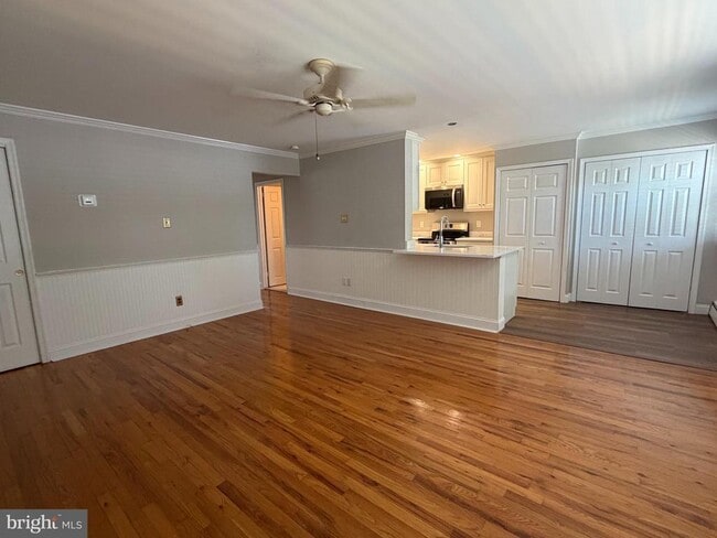 Photo - 403 S Main St Unit 105