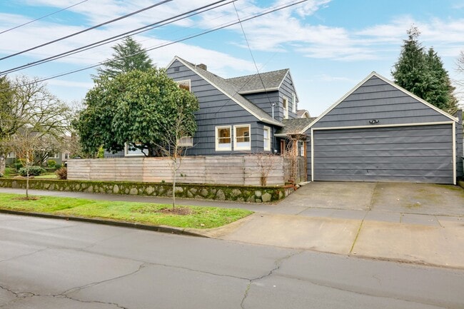 Photo - 3837 NE 17th Ave