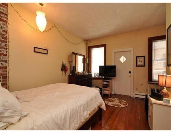 Photo - 33 Charter St Unit 1