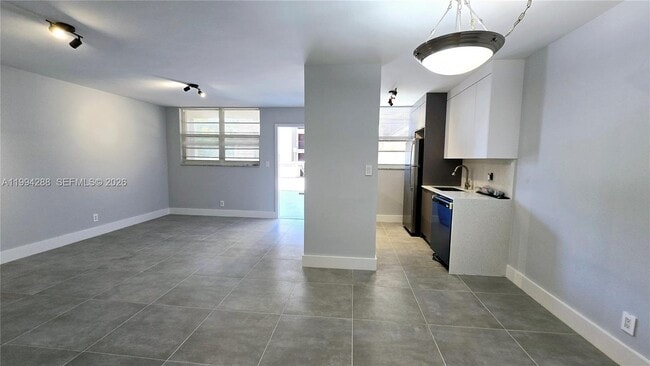 Photo - 1811 Jefferson St Unit 202