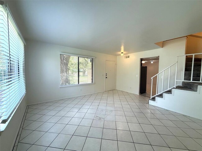 Photo - 900 W Village Ln