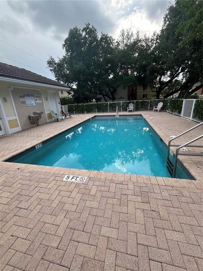 Photo - 5347 SW 40th Ave