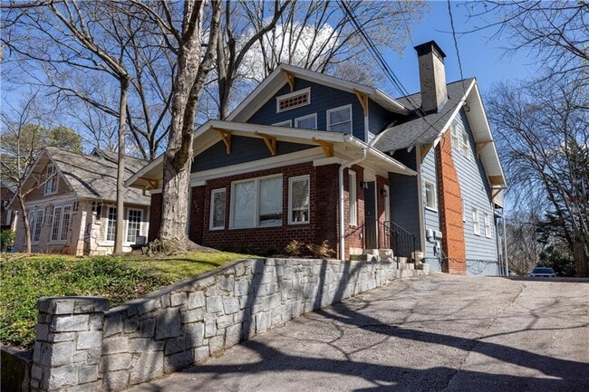 Building Photo - 897 Argonne Ave NE Unit 3