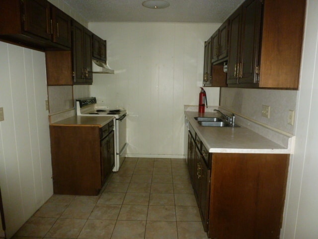 Photo - 927 Minter Ln