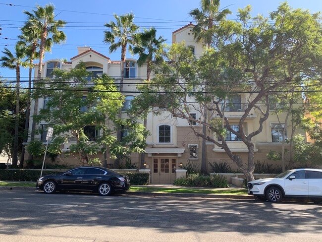 Front of the building - 11900 Montana Ave Apartments