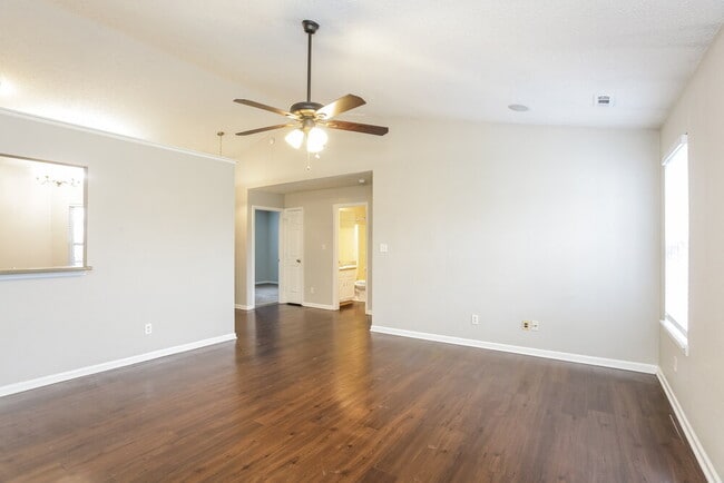 Photo - 1495 Egret Ln