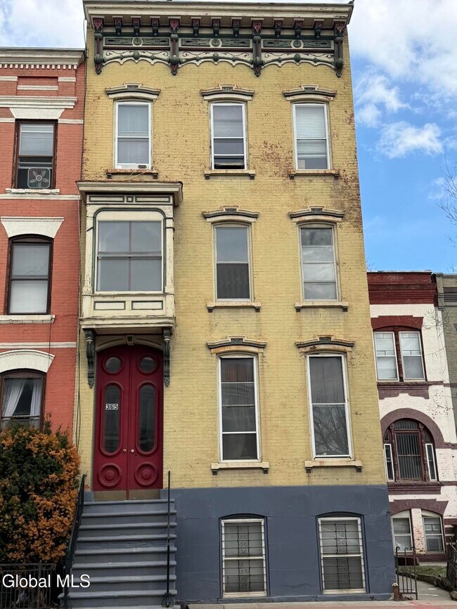 Building Photo - 365 Madison Ave Unit 2