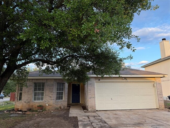 Building Photo - 710 Eaglecreek Dr