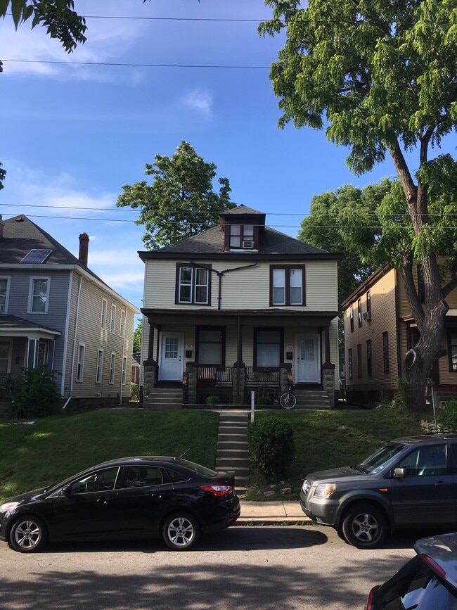 Photo - 88 W Maynard Ave