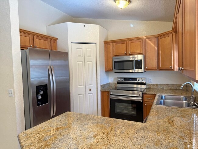 Photo - 1290 12th Ct SW