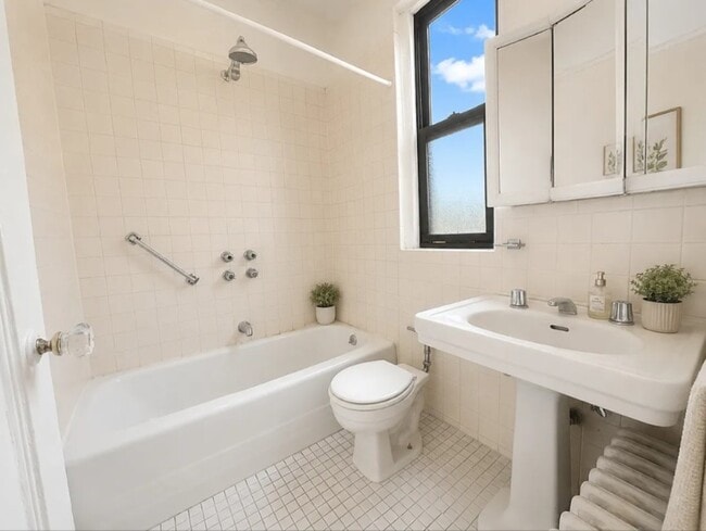 Photo - West 96th Street Unit 16F