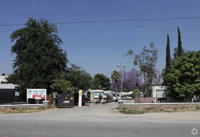 Photo - Mobile Home Park