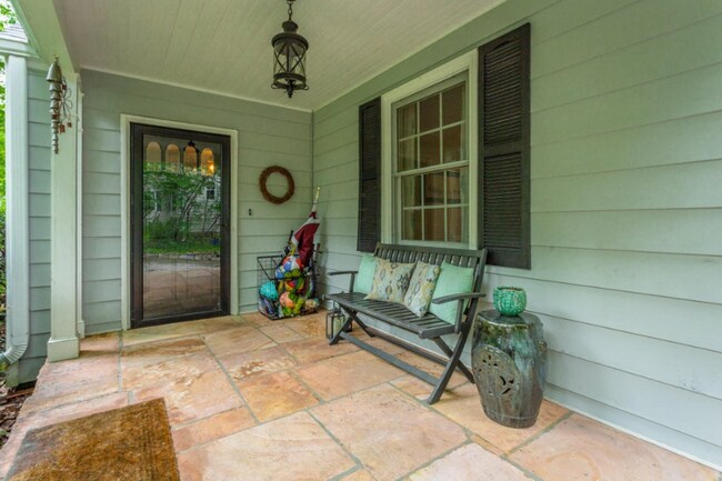 Photo - 1403 Cinderella Rd