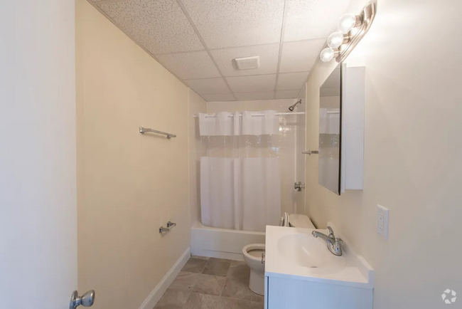 Building Photo - 1126 Boylston St Unit 309 Rental