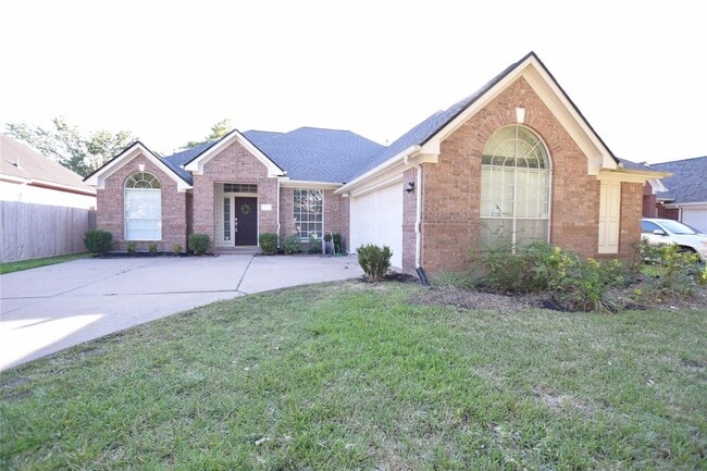 Building Photo - 4602 Summer Lakes