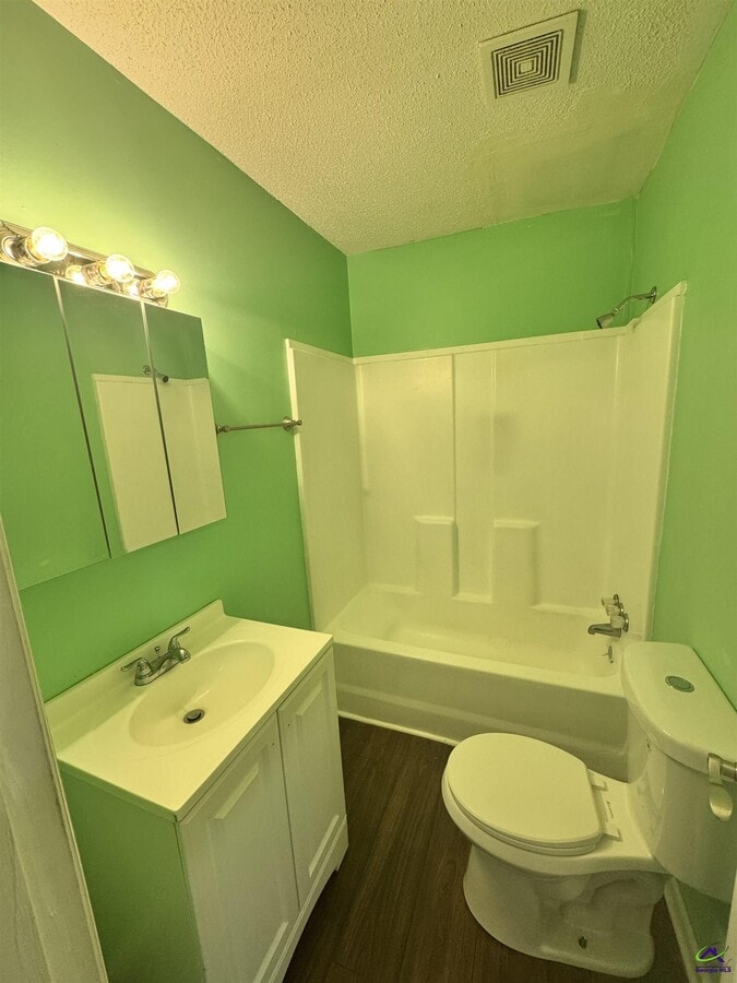 Photo - 615 Elberta St