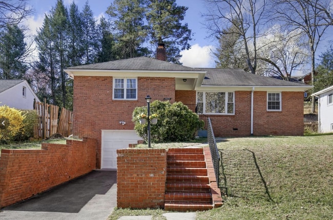 Building Photo - 5612 Massachusetts Ave Rental