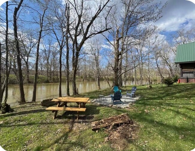 Photo - 266 Falls of Rough Church Ln