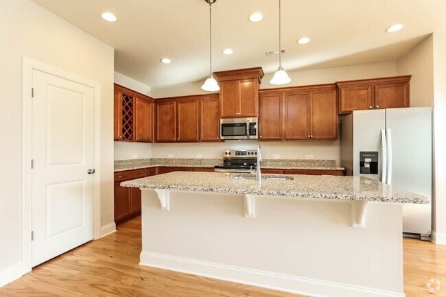 Building Photo - 121 Shiloh Ridge Rental