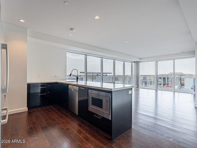 Photo - 4422 N 75th St Unit 7007