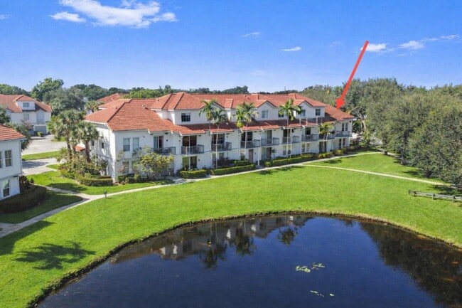 Building Photo - 2038 Alta Meadows Ln Unit 1502