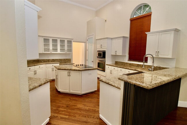 Photo - 6502 NW 66th Way