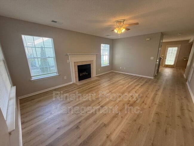 Photo - 1770 Baylor Dr