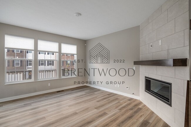 Photo - Move-In Ready Modern Townhome in Sought-Af...