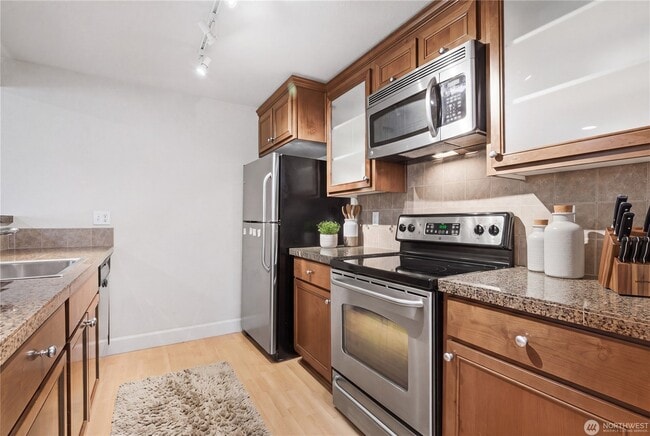 300 N 130th St