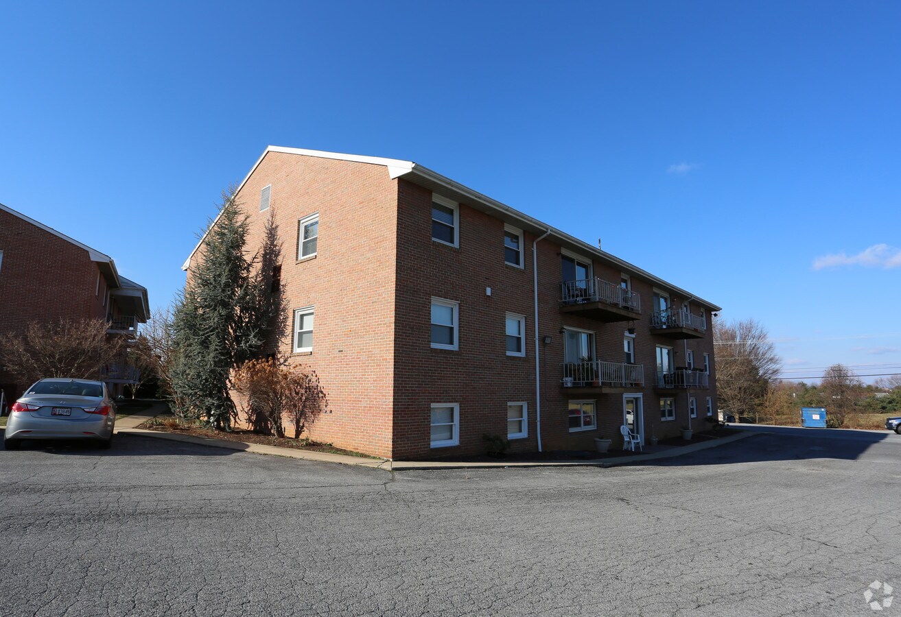 Brightwood Garden Apartments - Brightwood Garden Apartments