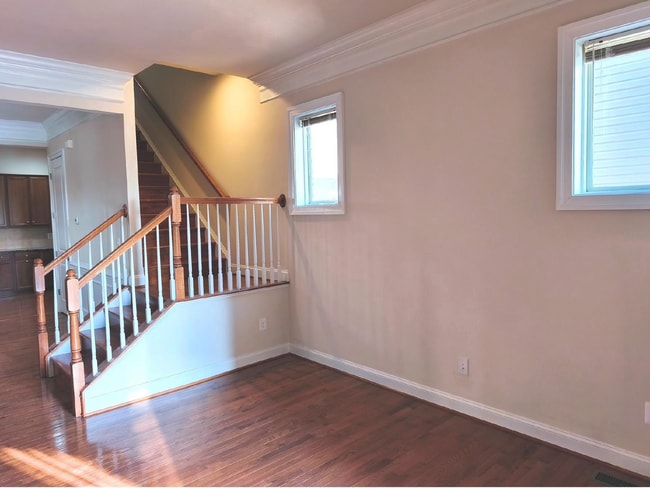 Photo - Luxurious Single-Family Home in Vibrant On...