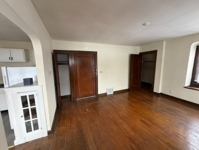 Photo - 1320 Broad Blvd Unidad 1320 Broad Blvd  3