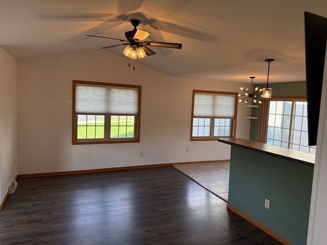 Photo - Remodeled 3BR 3BA Duplex in Black Earth – $2650 month