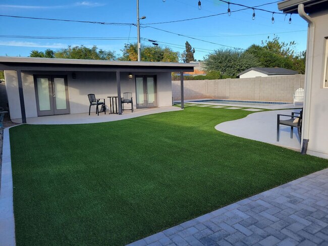 Photo - 1510 E Whitton Ave Unidad ID1309643P