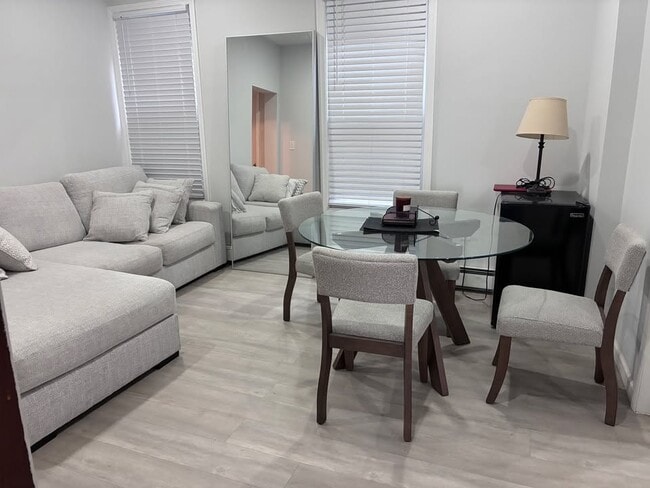 living room - 49 Dukes St Unit 2nd floor