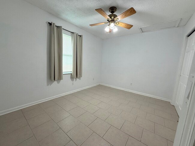 Photo - 3642 Rosewood St