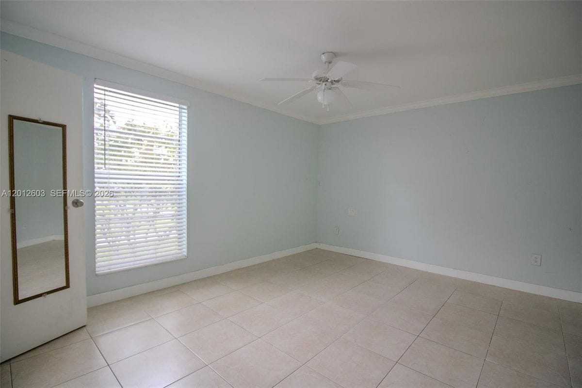 Photo - 10365 N Kendall Dr Unit d1