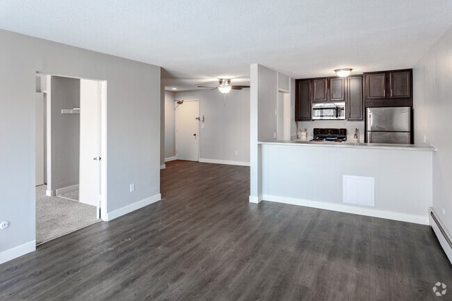 2BR, 2BA