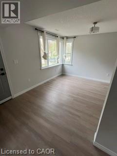 Photo - 145 Arnold St