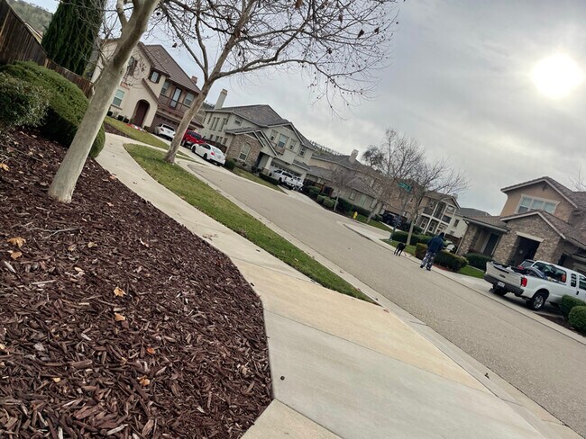 Photo - 9454 California Oak Cir