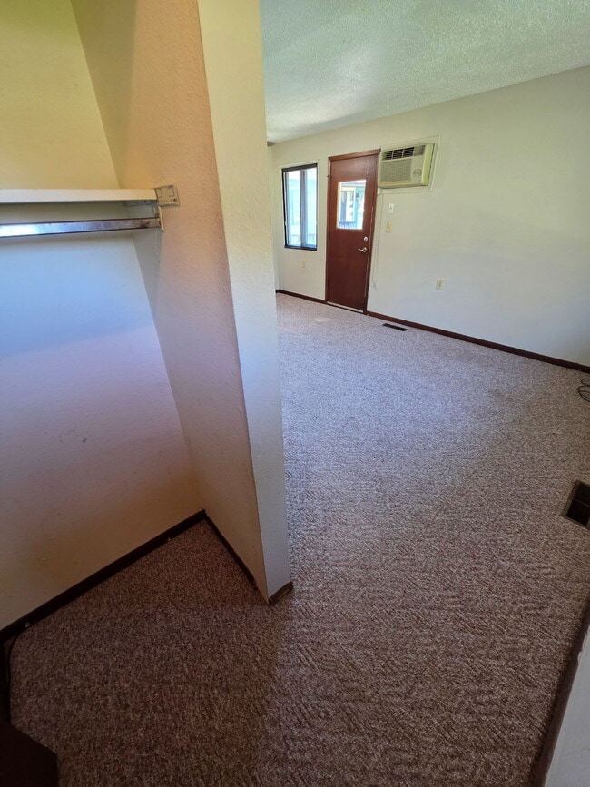 Photo - *WINTER MOVE-IN SPECIAL*
1 Bedroom | 1 Bat... Unidad 09 C