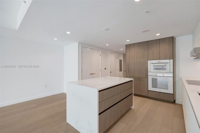 Photo - 9221 E Bay Harbor Dr Unit 210